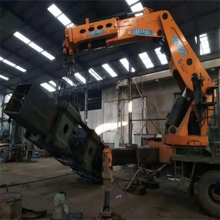 碧江折臂吊出租怎么收费