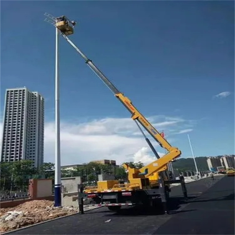 碧江维修路灯的曲臂升降车出租