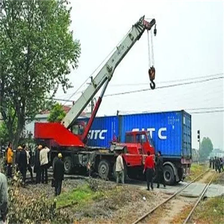 碧江如何快速找到附近的吊车救援公司